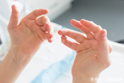 痛风，肾功能异常